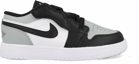 Nike Air Jordan 1 Low Wit / Grijs / Zwart - Sneakers - BQ6066-052 - Maat 33.5 20 Nike Air Jordan 1 Low Wit / Grijs / Zwart - Sneakers - BQ6066-052 - Maat 33.5 - Afbeelding 18