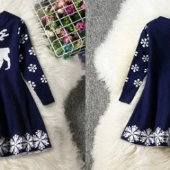 Merkloos Feestelijke Kerstjurk | Donkerblauw | Rendier | Sneeuwvlokken | Maat 140 | 9 Tot 10 Jaar | Kinderjurk | Luxe Feestjurk | Kindermode | Meisjes Jurken | Kerstkleding | Meisjeskleding | Exclusieve Jurk | Kerstmis | Feestdagen | Nieuwjaar |