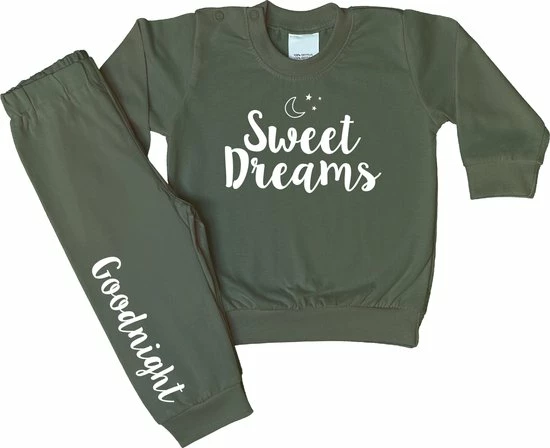 Merkloos Goldengifts.nl - Kinder - Pyjama - Met Eigen Naam - Sweet Dreams - Maat: 104/110 - Kleur: Legergroen - 1 Stuks - Pyama Jongens - Meisjes Pyjama - Kids - Jongens Pyjama - Baby Pyjama - Kraamcadeau Met Naam - Kraamcadeau - Baby - Cadeau - Baby Cadeau 3 Merkloos Goldengifts.nl - Kinder - Pyjama - Met Eigen Naam - Sweet Dreams - Maat: 104/110 - Kleur: Legergroen - 1 Stuks - Pyama Jongens - Meisjes Pyjama - Kids - Jongens Pyjama - Baby Pyjama - Kraamcadeau Met Naam - Kraamcadeau - Baby - Cadeau - Baby Cadeau