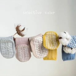 Merkloos Baby Sokken - Set 3 Paar - 6-12 Maanden - Antislip Sokken Baby - Babysokken - Baby Sokjes - Blauw/Kaki/Geel -JACK & JONES JUNIOR winkel 550x472 1