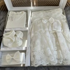 Merkloos Baby Jurk - Doopjurk - Doopkleding -dooppakje- Doopschoentjes- Pasgeboren Baby Jurk-feestjurk Baby's -vlinder Blaadjes Motief-beige/witte Feestjurk -JACK & JONES JUNIOR winkel 550x490 1