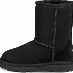 UGG Classic II Meisjes Laarzen - Black - Maat 25 24 UGG Classic II Meisjes Laarzen - Black - Maat 25 -JACK & JONES JUNIOR winkel 550x509 1