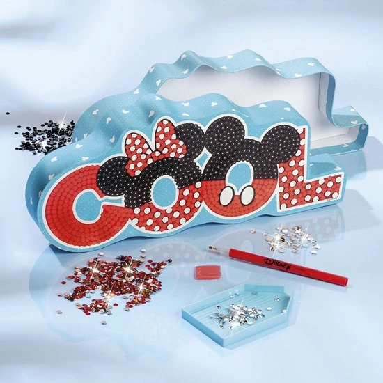 Totum Disney Classics Mickey - Diamond Paint Knutselen - COOL Unisex Sieradendoos, Opbergdoos 30 Cm- Home Deco - Incl. 800 Strass Steentjes - Cadeau Tip Sinterklaas 5 Totum Disney Classics Mickey - Diamond Paint Knutselen - COOL Unisex Sieradendoos, Opbergdoos 30 Cm- Home Deco - Incl. 800 Strass Steentjes - Cadeau Tip Sinterklaas - Afbeelding 3
