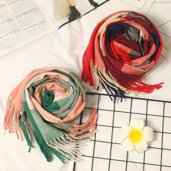 Fashion Favorite Ruit Sjaal - Groen/Oudroze/Beige | Kinderen/Volwassenen | Polyester | 170 X 32 Cm 6 Fashion Favorite Ruit Sjaal - Groen/Oudroze/Beige | Kinderen/Volwassenen | Polyester | 170 X 32 Cm - Afbeelding 4