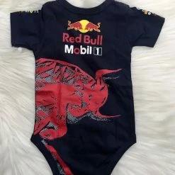 Merkloos Fan Edition Red Bull Racing F1 Gift Box | Nr. 1 Max Verstappen Fan | 100% Bio-cotton | Gift Box Includes Jumpsuit - 3 Baby Rompers - Jogging Suit | Ideaal Kraamcadeau Voor De F1 Fan | Maat EU62/68 -JACK & JONES JUNIOR winkel 550x733 58