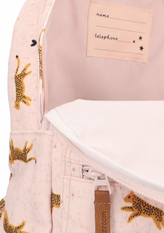 Kidzroom Hug Me - Rugzak - 2 T/m 6 Jaar - Roze - Luipaard 15 Kidzroom Hug Me - Rugzak - 2 T/m 6 Jaar - Roze - Luipaard - Afbeelding 13